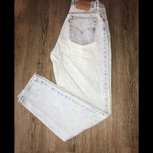 Levi’s 551 Relaxed Fit Tapered Leg Jeans